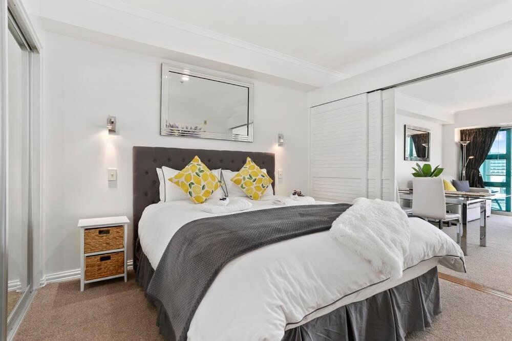 Spacious Water-Front Apartment -Princes Wharf 2219 Auckland Bagian luar foto