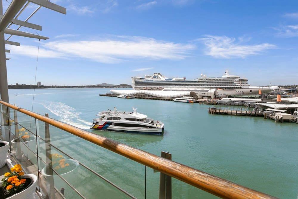 Spacious Water-Front Apartment -Princes Wharf 2219 Auckland Bagian luar foto